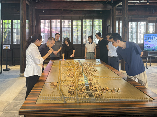 永丰街道人大工委开展民生实事项目视察活动照片02.jpg